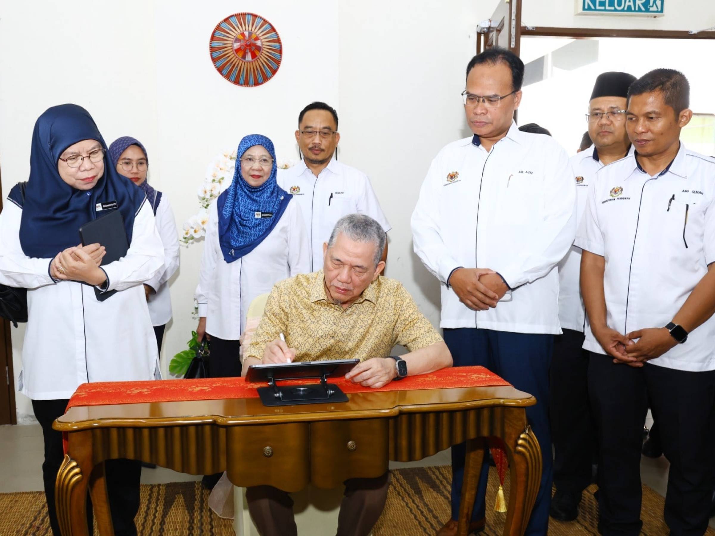 Bicara Eksekutif MADANI Institut Aminuddin Baki Cawangan Sarawak