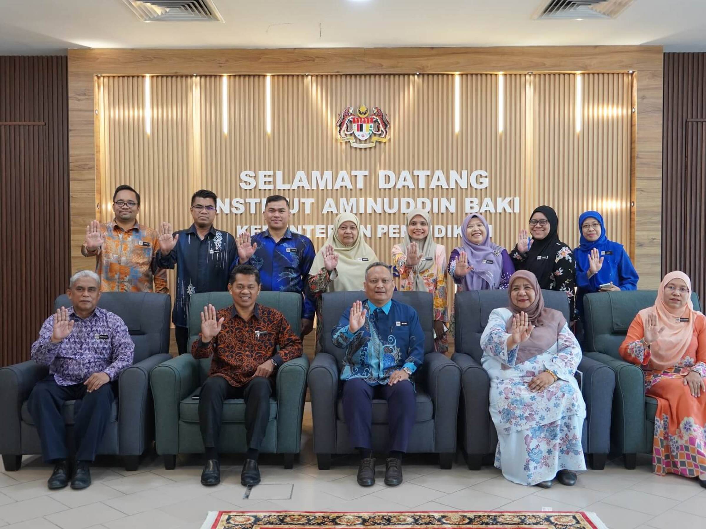 Menyambut Kepimpinan Baharu di IAB Induk: Langkah Visi, Langkah Dedikasi