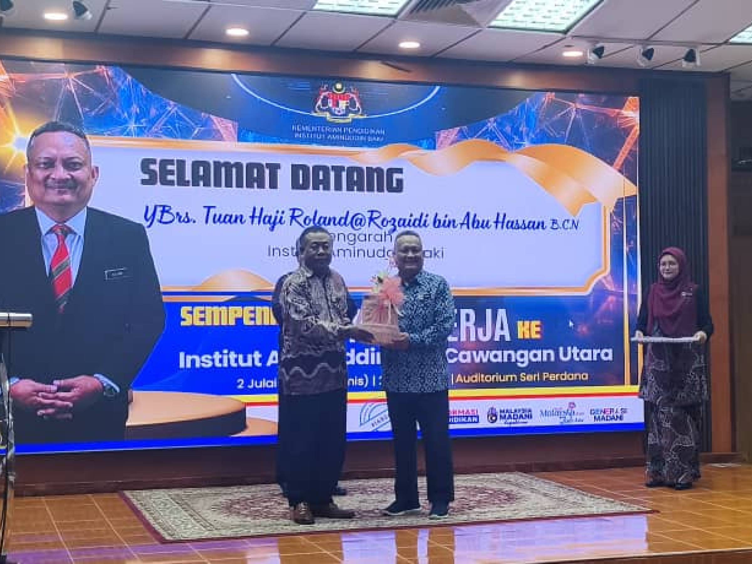 Lawatan Kerja Pengarah Institut Aminuddin Baki, YBrs. Tn. Hj. Roland @ Rozaidi bin Abu Hassan ke Institut Aminuddin Baki Cawangan Utara.