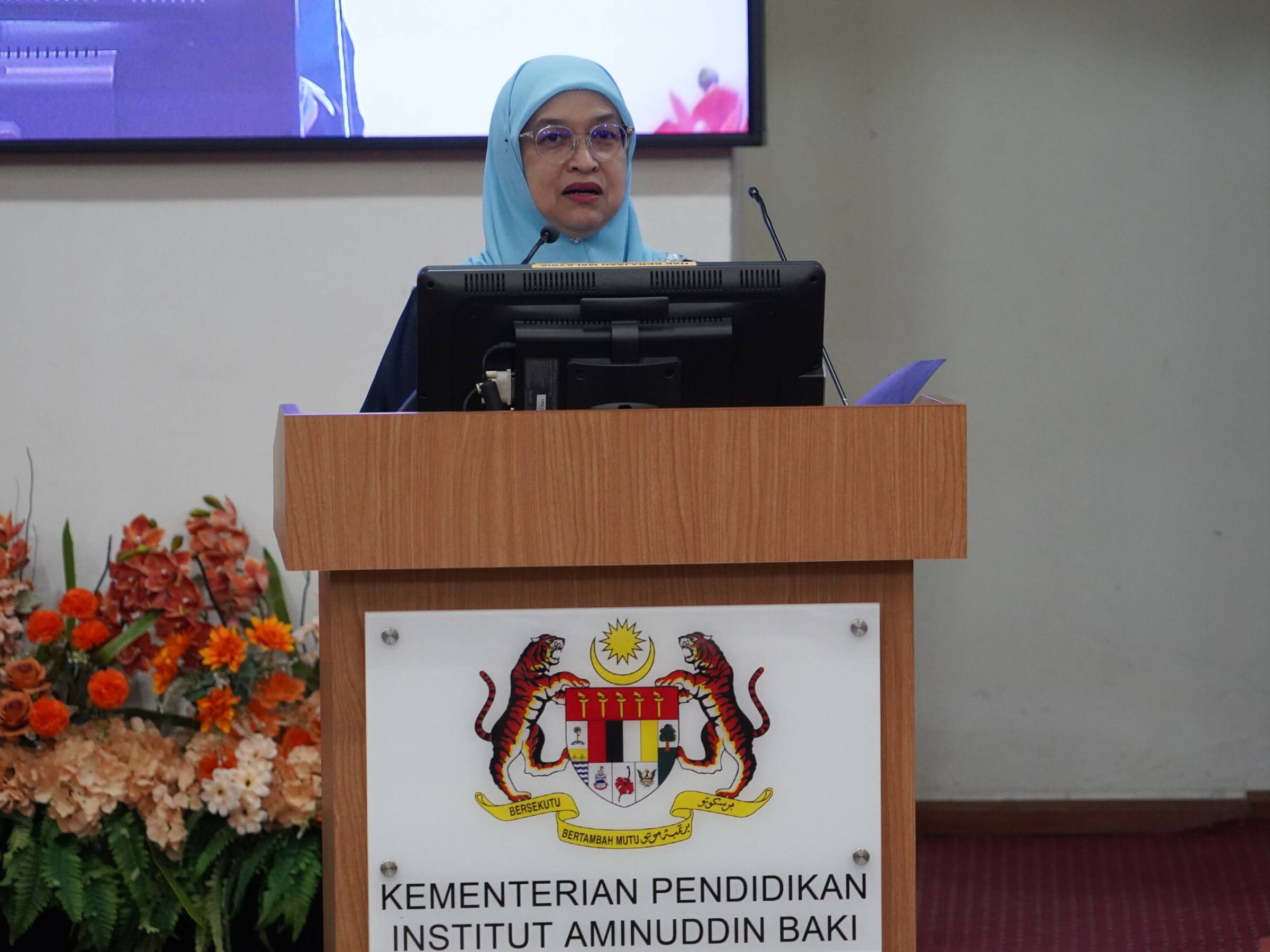 Sekitar Hari Pertama Seminar Nasional Ke-33: Ucaptama Dan Sidang Pembentangan - 11 Ogos 2026